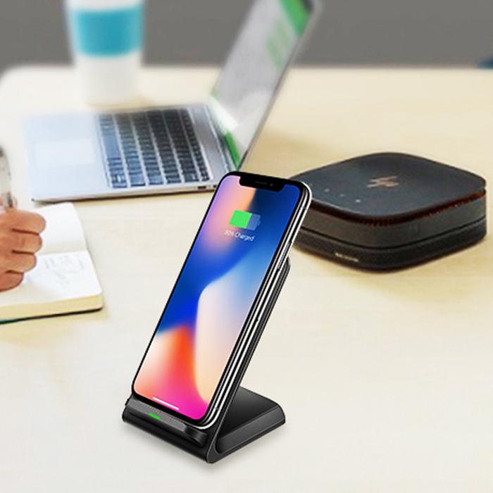 Samsung Galaxy Z Fold 4 Wireless QuickCharge Stand